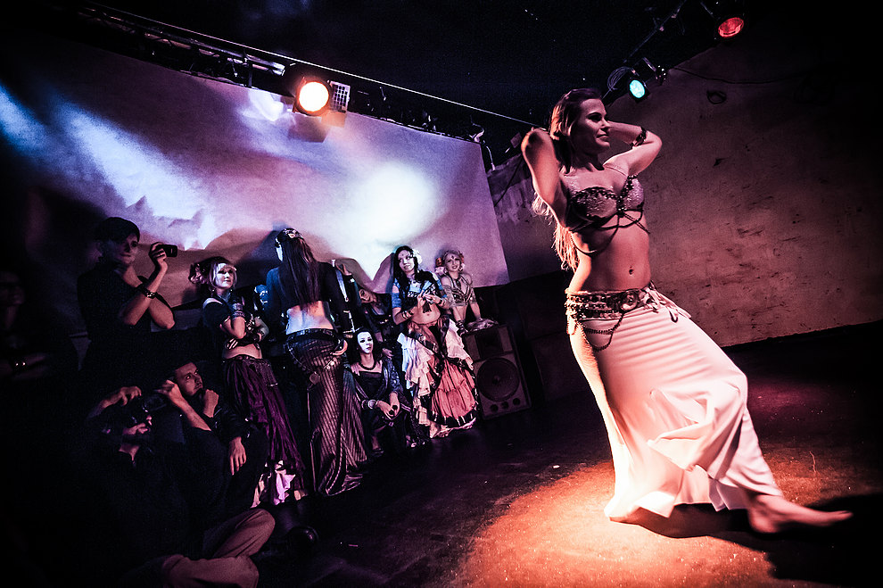 Dominika Suchecka (Tribal Hafla)